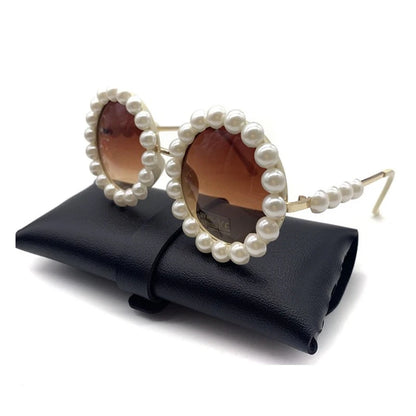 New Luxury Pearl Sunglasses Women Fashion Metal Frame Round Sunglasses Brand Designer Imitation Pearl Gradient Sun Glasses UV400