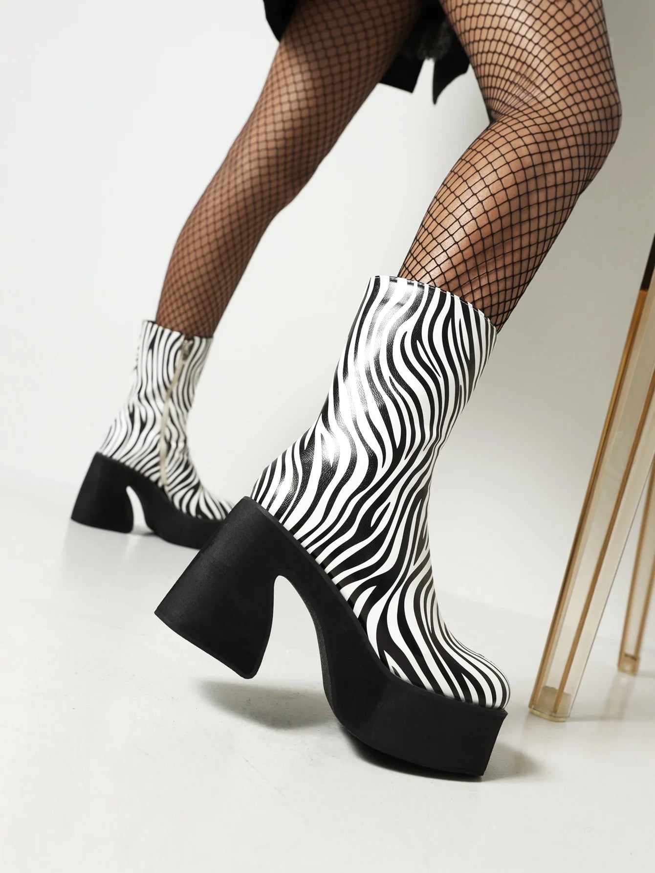 Zebra Pattern Super High Waterproof Platform Horseshoe Heel Women's Street Shoes Thick-Soled Increased Cow Pattern Mid-Top Boots