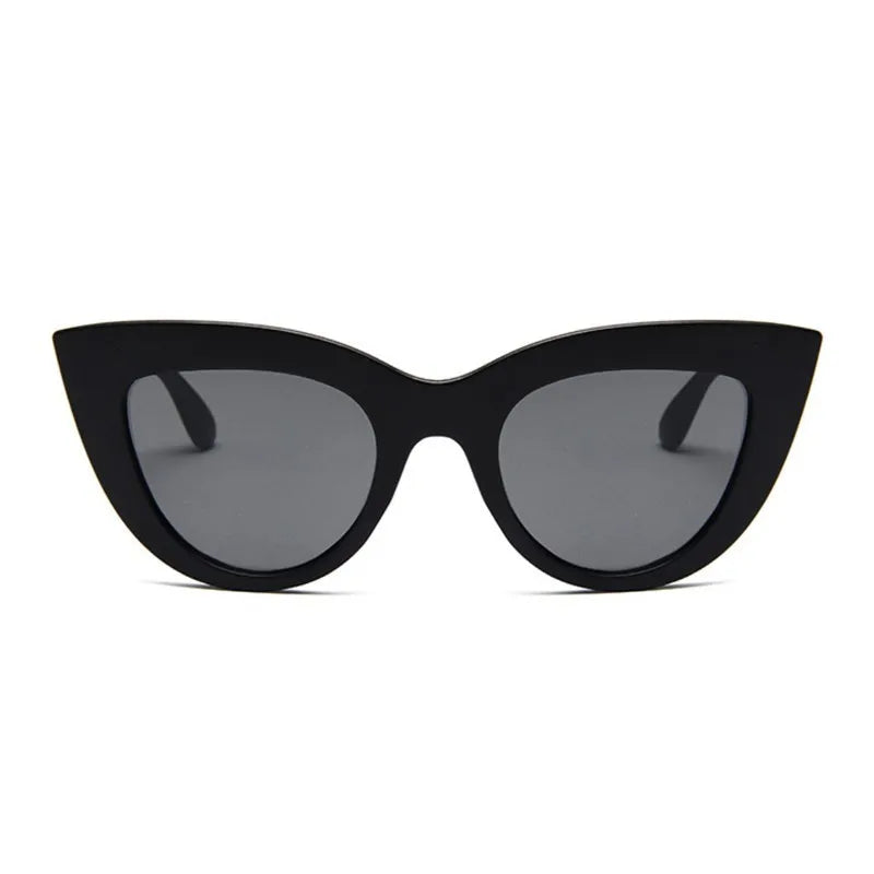 New Retro Fashion Sunglasses Woman Brand Designer Vintage Cat Eye Black Sun Glasses Female Lady UV400 Oculos