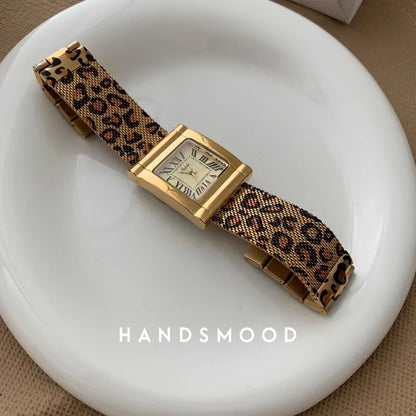 2025 New Women's Watch Square Dial Leopard Pattern Band Personalized Fashion Watch Luxury Watch Gift for Lovers