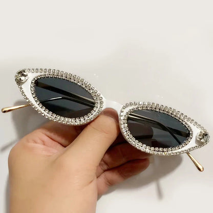 Unique Diamond Fashion Sunglasses Women Luxury Rhinestone Cat Eye Eyewear Female Trend Small Frame Ladies Sun Glasses UV400