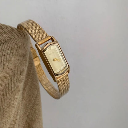 Gold Slim Watch for Women Delicate Rectangle Dial Design Watch Women Waterproof Quartz Women's Watches Mesh Women's Watch