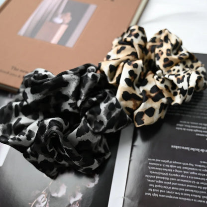 Modern design: with elegant and distinctive leopard print