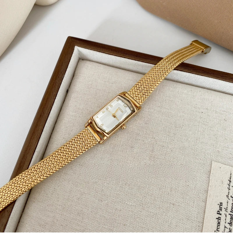 Gold Slim Watch for Women Delicate Rectangle Dial Design Watch Women Waterproof Quartz Women's Watches Mesh Women's Watch