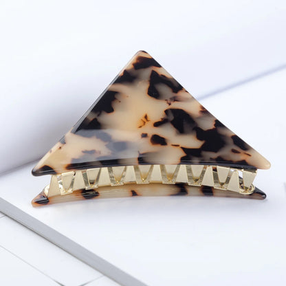 1 pc Celluloid Large Triangle Hair Claw Luxury Handmade French Design Fashion Tortoise Shell Accessories Women Hair Clip