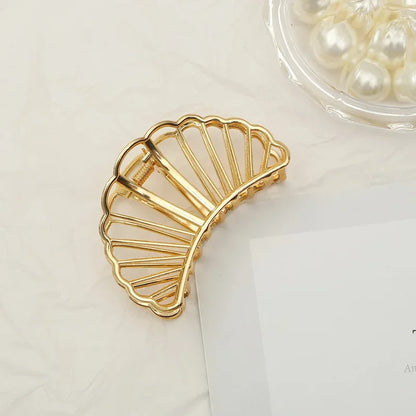 Metal Shell Geometric Hair Claws Clamps Metal Hair Crabs Moon Shape Hairpins Solid Color Clip Women Korean Hair Accessories