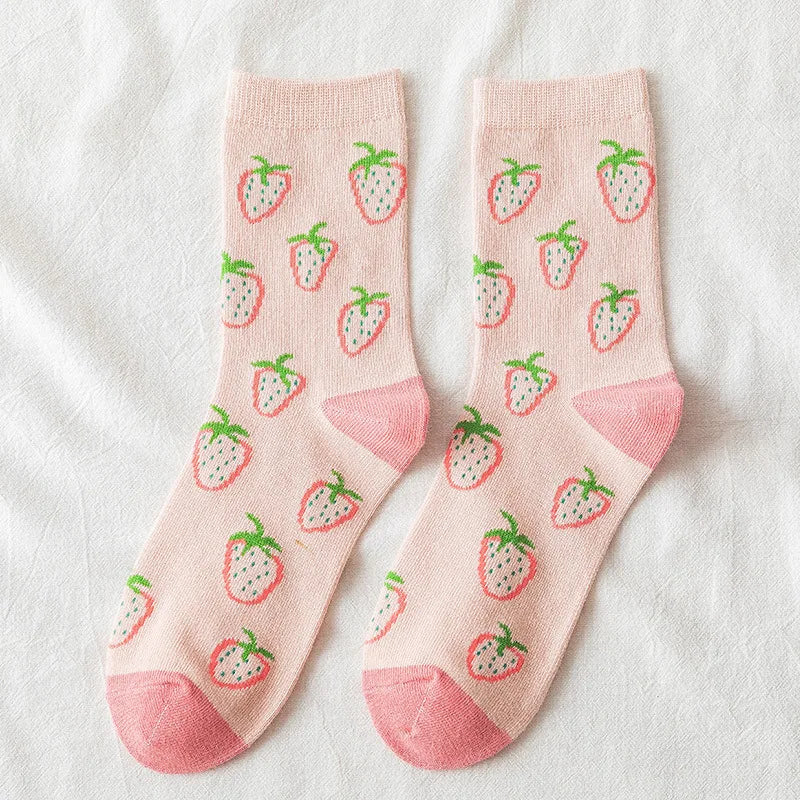 Japanese Harajuku Style Kawaii Woman Socks Cotton with Strawberry and Flower Funny and Pink Socks Women 121702