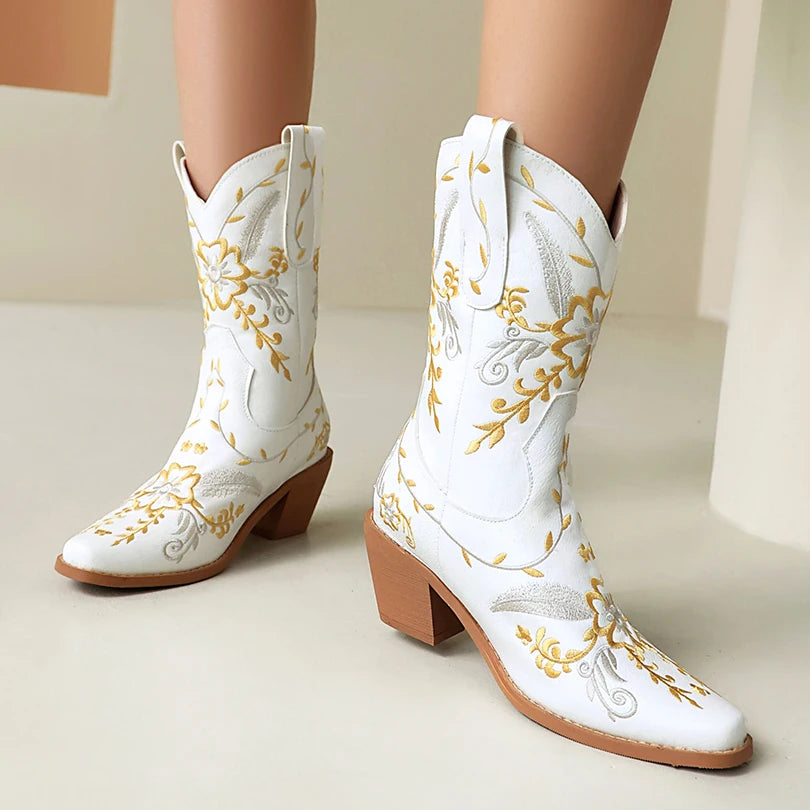 Plus Size Metal Leather Microfiber Upper Embroidered Thick Heel Fashionable New Mid-Calf Boots Breathable Western Boots