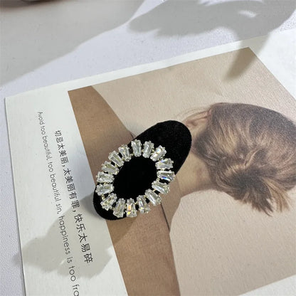 1pcs Small Rhinestone Alligator Hairclips Black Velet Duckbills for Girls and Women Shiny Hair Accessories Side Clips