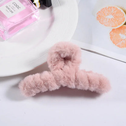 Korean Fashion Autumn Winter Plush Hair Claw Elegant Updo Hair Clip Claw Clamp Headwear Girls Women Hair Accessories