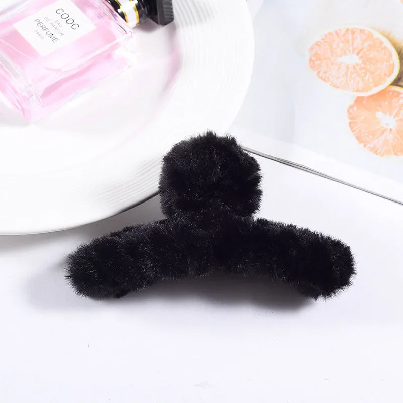 Korean Fashion Autumn Winter Plush Hair Claw Elegant Updo Hair Clip Claw Clamp Headwear Girls Women Hair Accessories