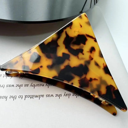 1 pc Celluloid Large Triangle Hair Claw Luxury Handmade French Design Fashion Tortoise Shell Accessories Women Hair Clip