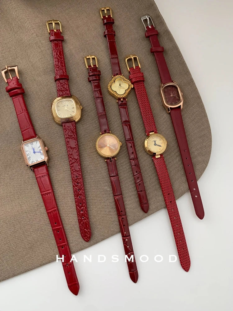 Luxury Red Personalized Clover Watch Genuine Leather Retro Fashion Style Trendy Exquisite Women's Quartz Watch Vintage Watch