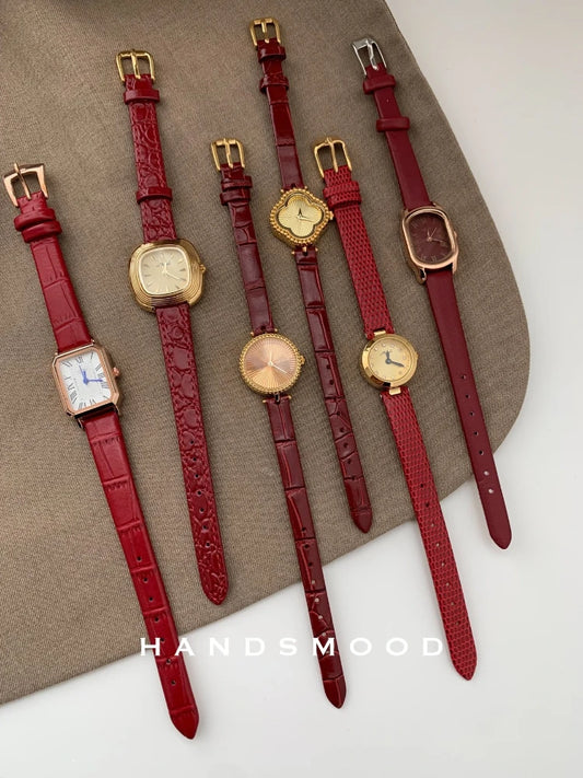 Luxury Red Personalized Clover Watch Genuine Leather Retro Fashion Style Trendy Exquisite Women's Quartz Watch Vintage Watch