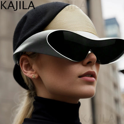 Oversized Cat Eye Punk One-Piece Futuristic Sunglasses Women 2024 Luxury Brand Y2K Sun Glasses For Ladies Retro 2000's Goggle