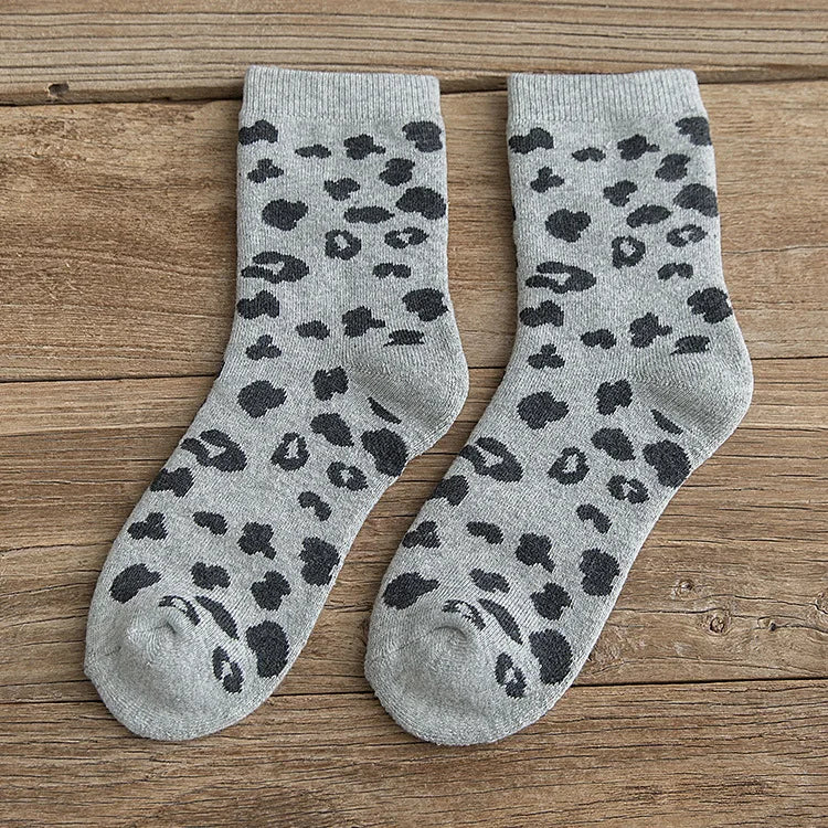 Spotted Leopard Print Women Socks Cotton Terry Tube Thickened Warm Socks Cotton Korean Japanese Style Eur35-40 238