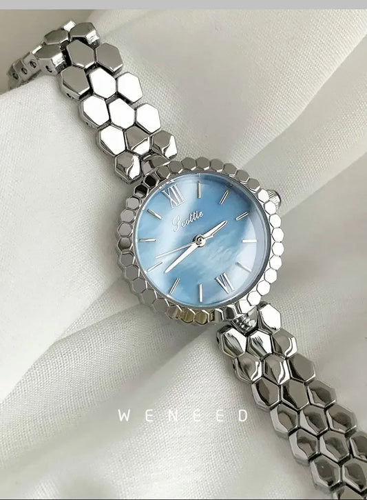 New Women's Quartz Watch Silver Case Luxury Temperament Vintage Elegant Bracelet Real Belt Japanese Movement Gift for Lovers