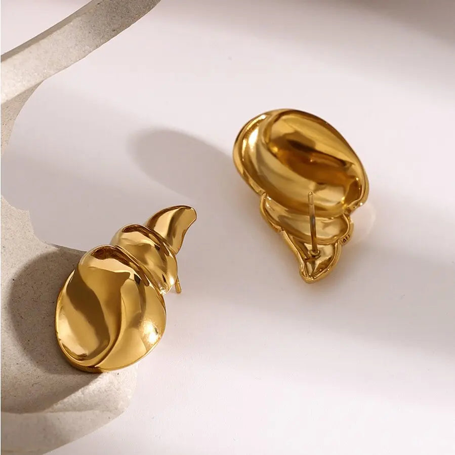 Youthway Unique Design Cubic Glossy Conch Earrings Gold PVD Plated Stainless Steel Women Fashion Statement Jewelry Anti Allergic