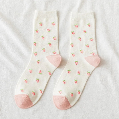 Japanese Harajuku Style Kawaii Woman Socks Cotton with Strawberry and Flower Funny and Pink Socks Women 121702